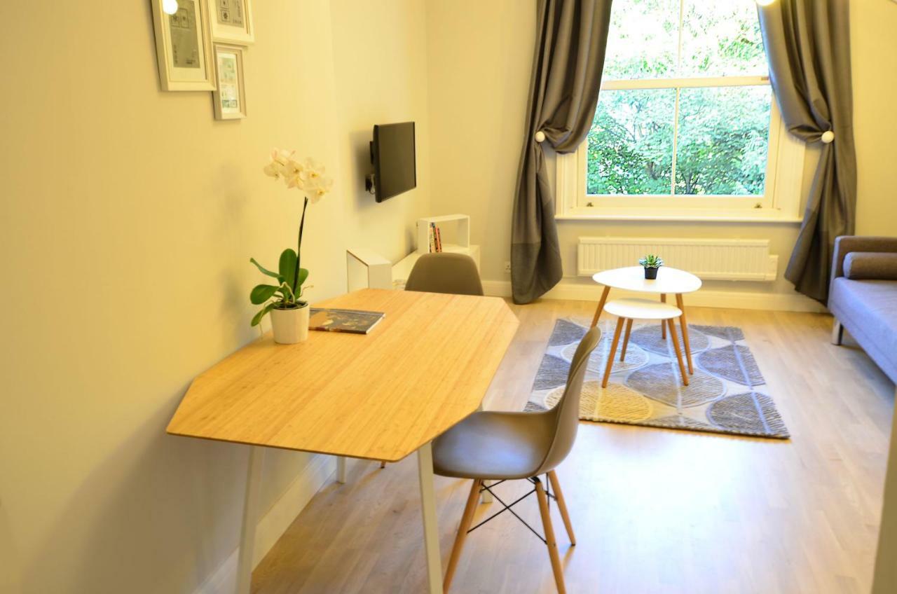 London, Kensington And Chelsea Flat Apartment *
