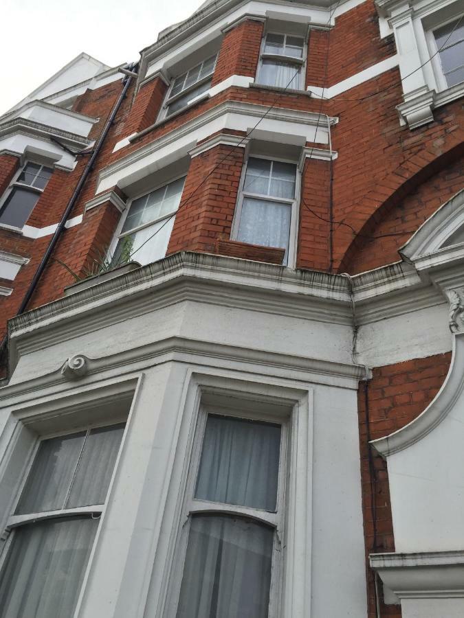 Apartment Stunning 2 Bed Flat Shepherds Bush