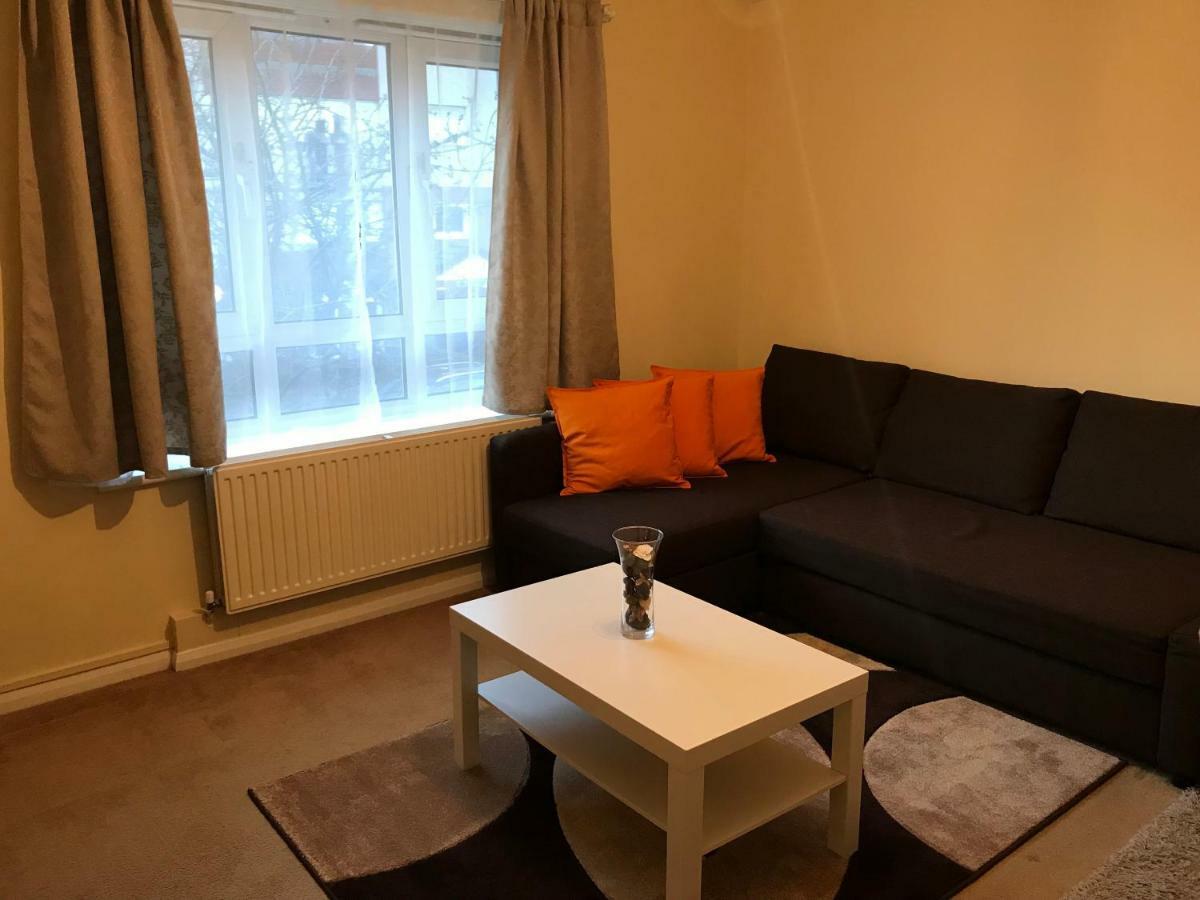 Apartment Cozy In Stratford From 18 Minutes To London