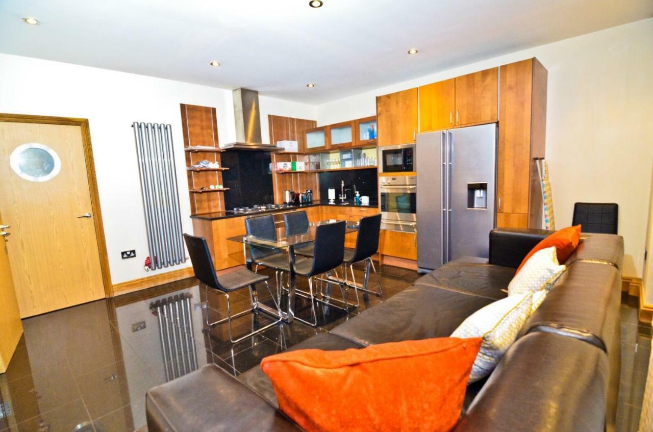 Pensión Thames View House Surrey Quays Londres