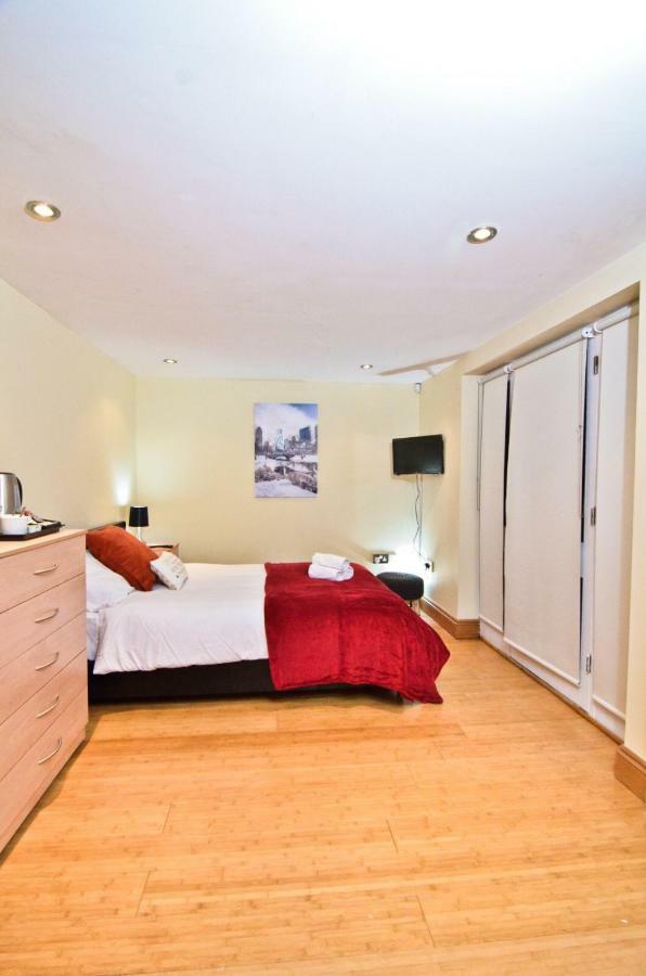 Thames View House Surrey Quays