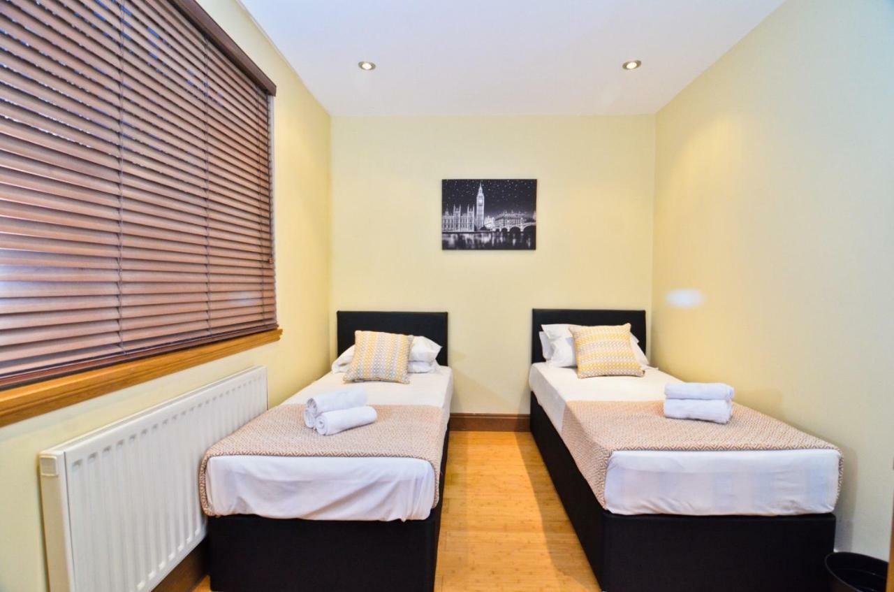 Thames View House Surrey Quays 3*