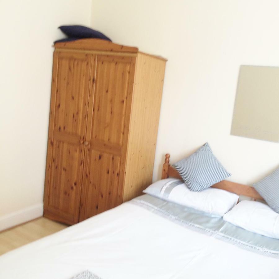 Spacious West Apartamento