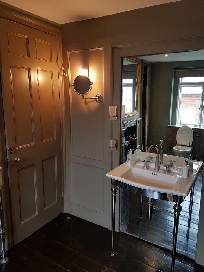 1810 Georgian House Apartment *