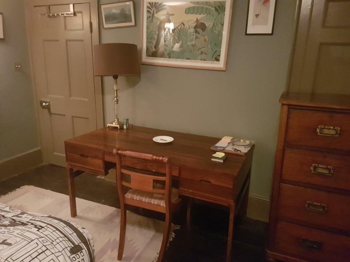 Apartment 1810 Georgian House