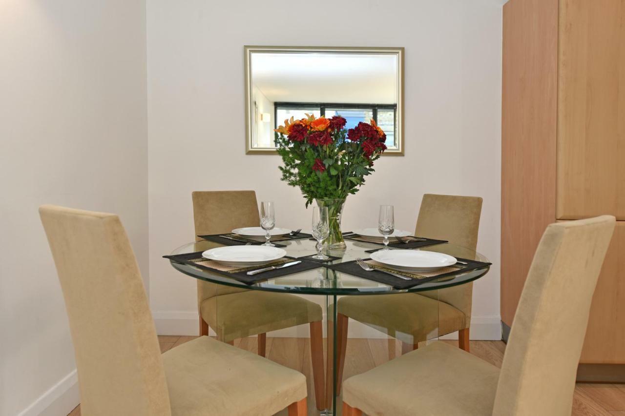 Apartment Modern & Peaceful Flat 2 Mins To Tube *
