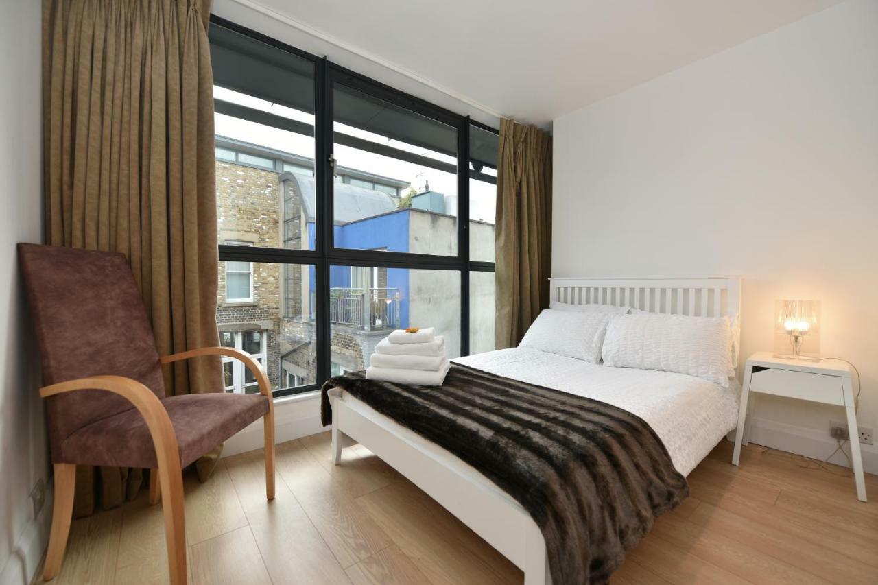 Apartment Modern & Peaceful Flat 2 Mins To Tube *