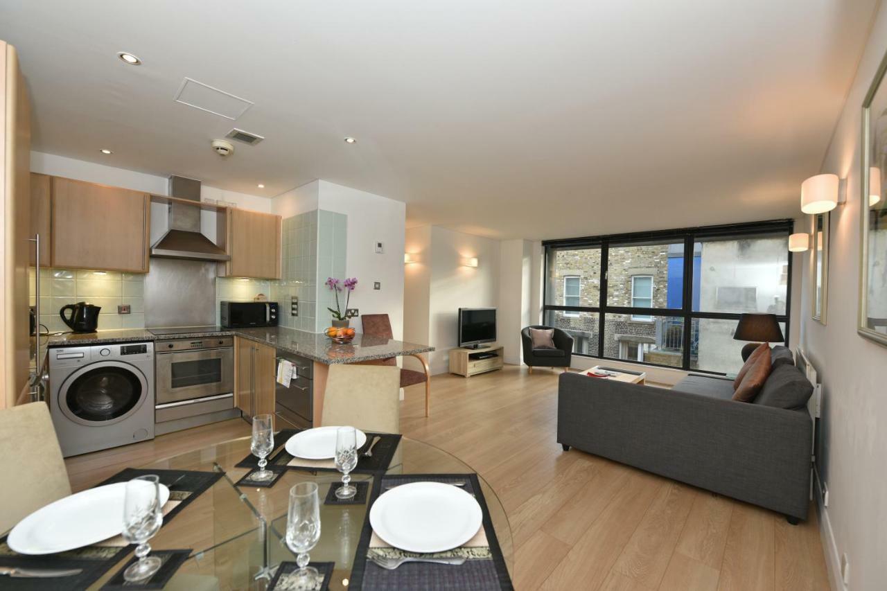Apartment Modern & Peaceful Flat 2 Mins To Tube *