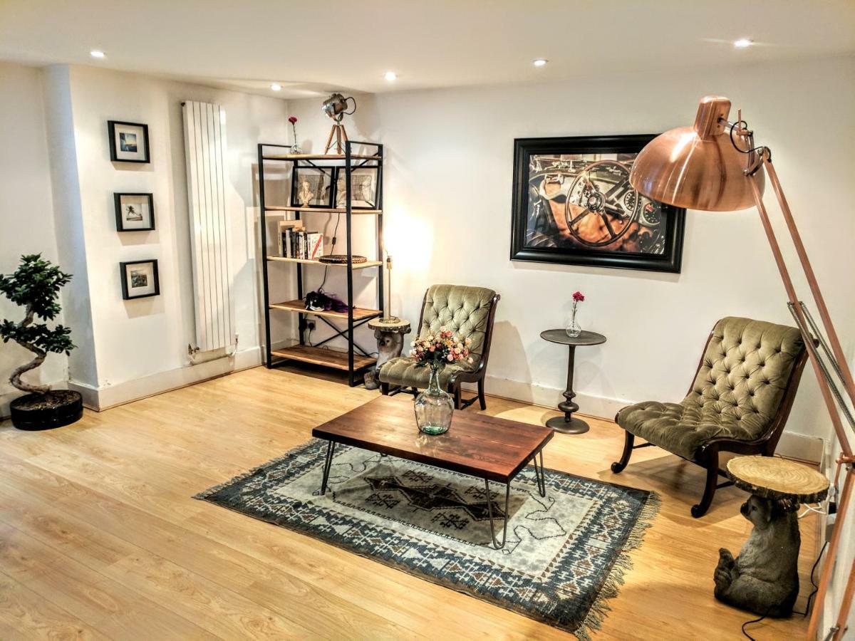 Muse Haus Riverside * London