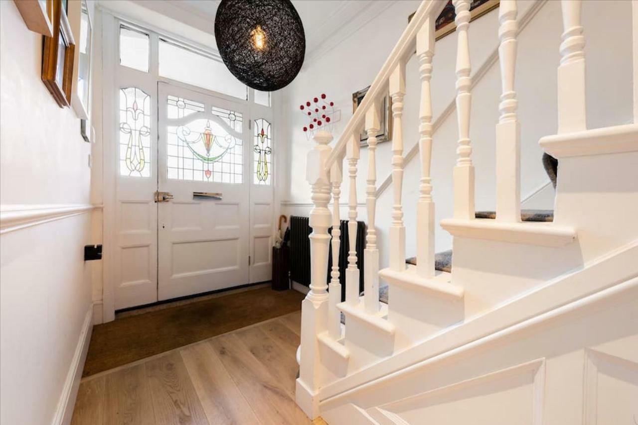 Vakantiehuis Gorgeous, 4 Bed Victorian House In Dollis Hill *