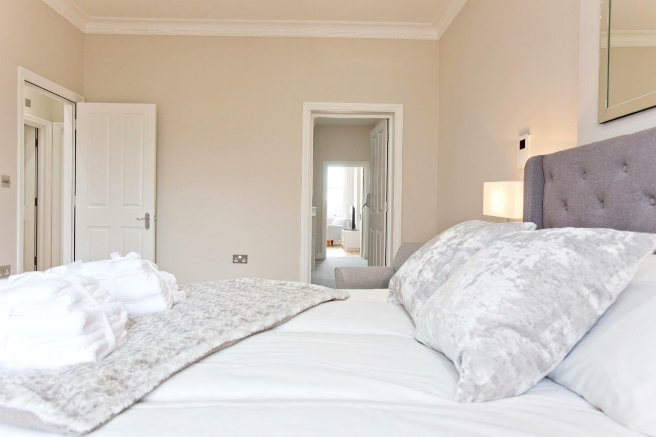 Flat 8, Cromwell Road, 2 Bedroom * Londen