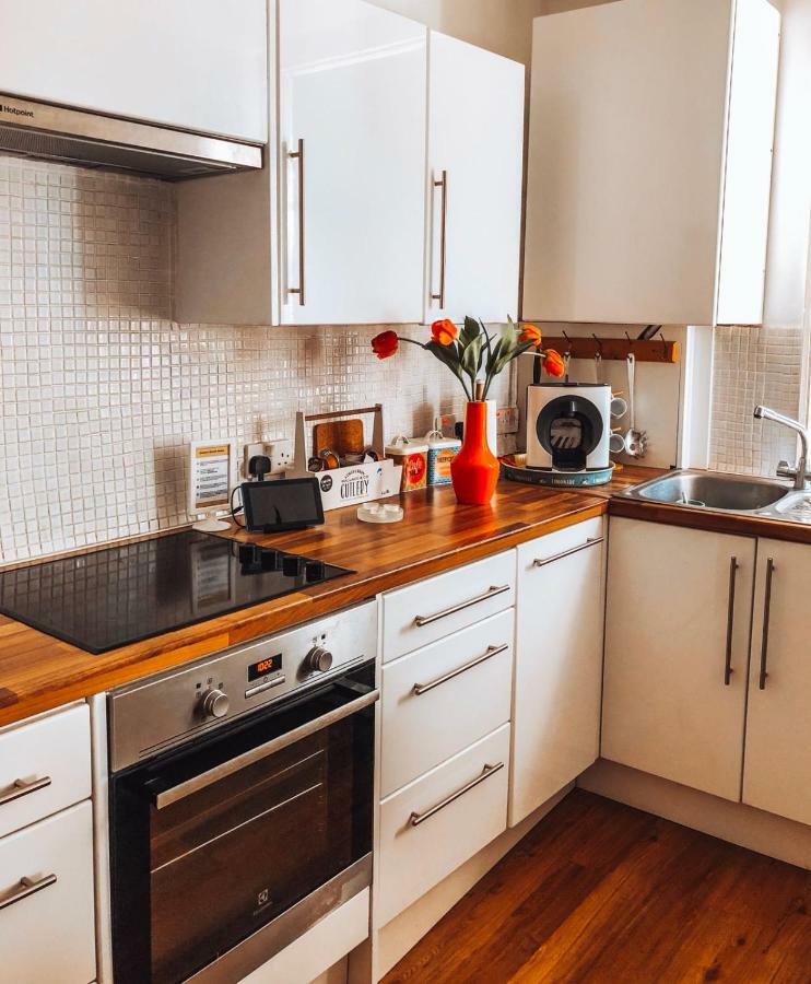 Dimorra Apartment London