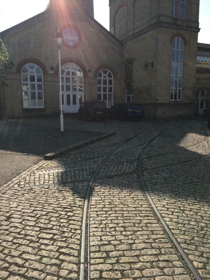 Hidden Treasure Set Within A 1900's Pumping Station Vakantiehuis