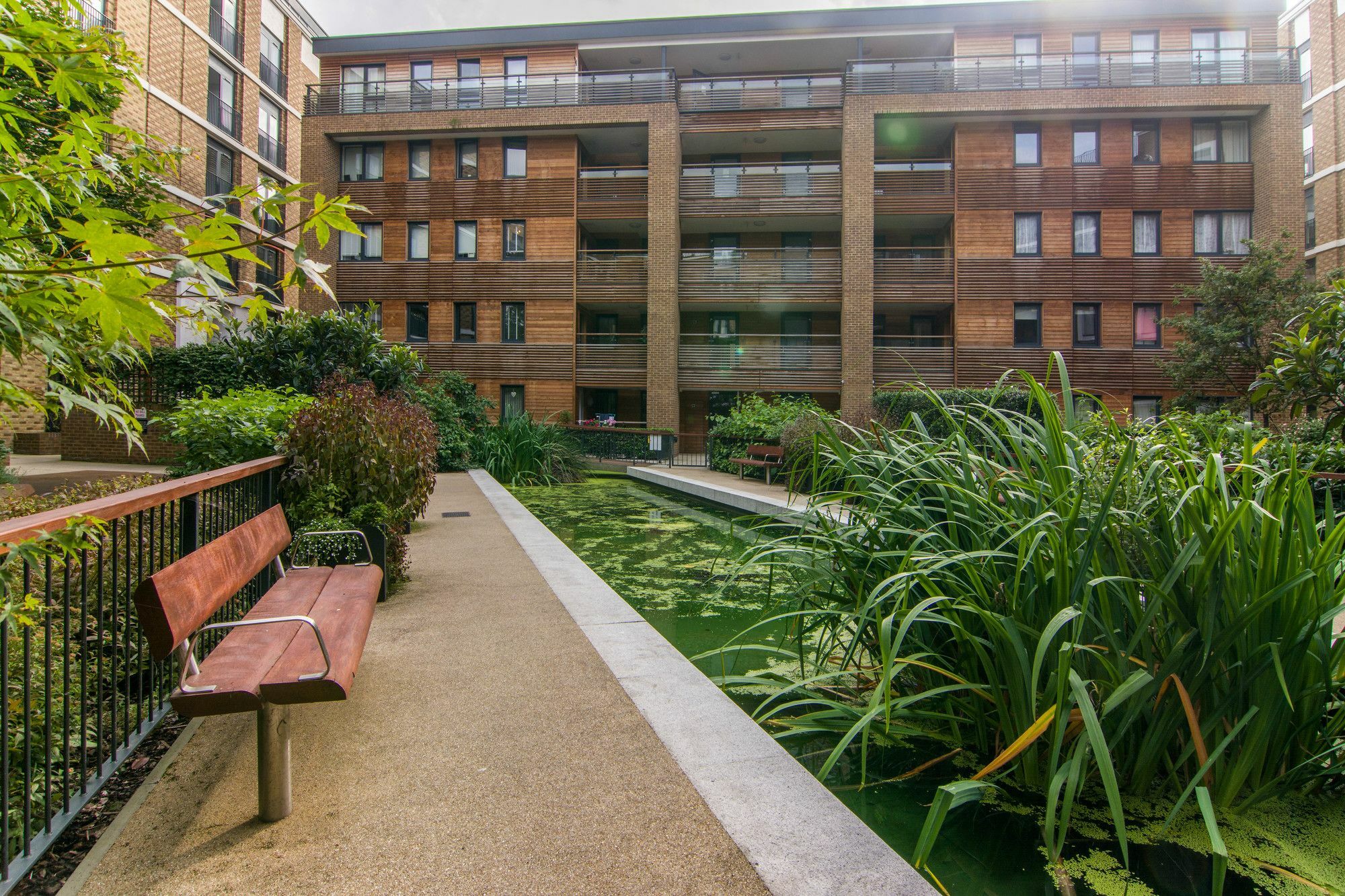 Apartment Wharf - Water Gardens London