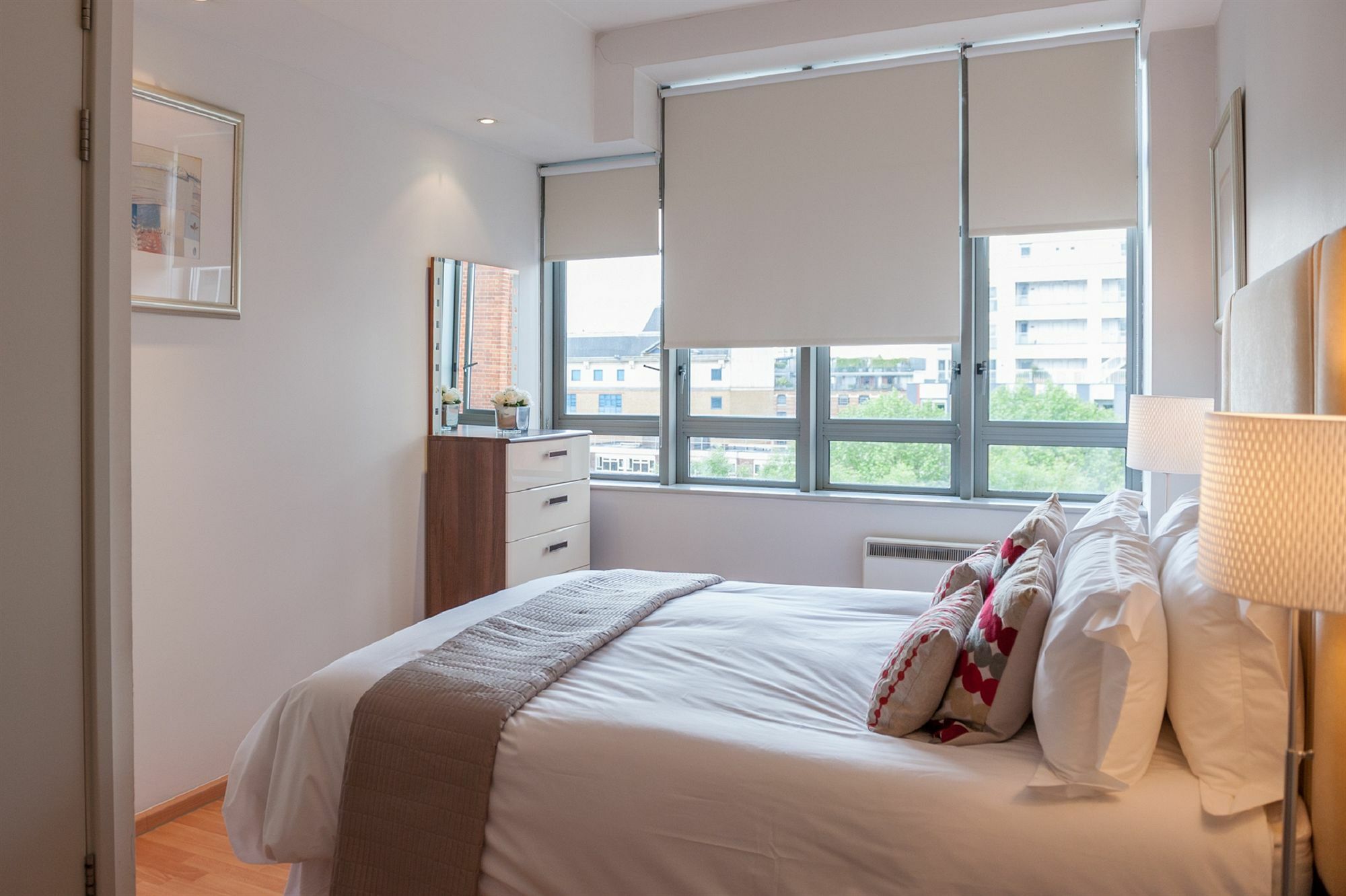 Apartment Smart - Road *