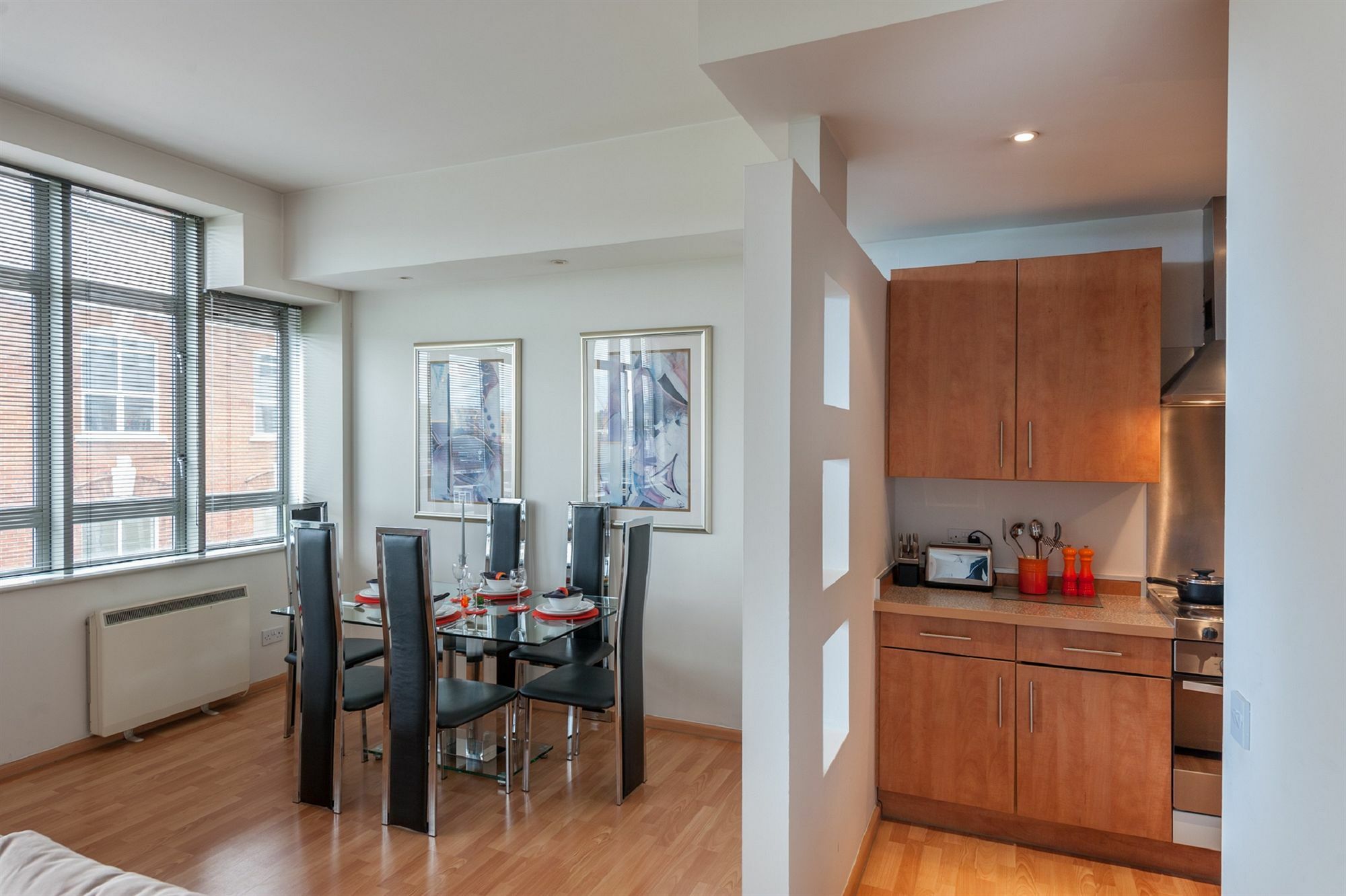 Apartment Smart - Road