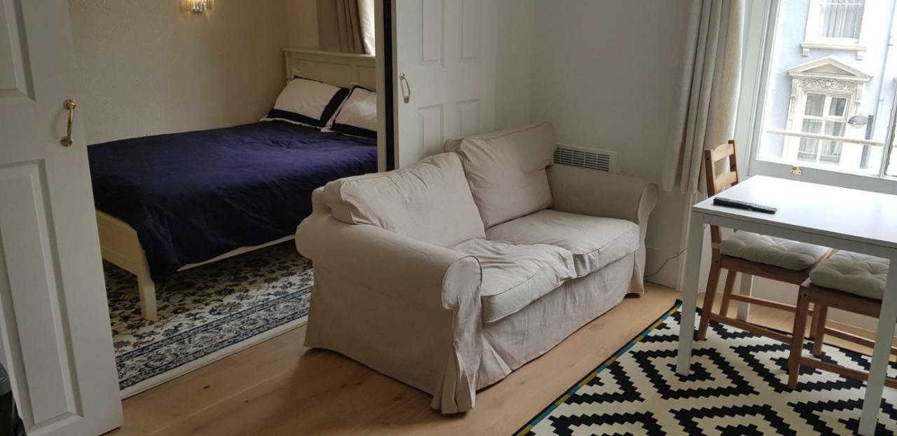 Luxury One Bed Next To Hyde Park Leilighet London
