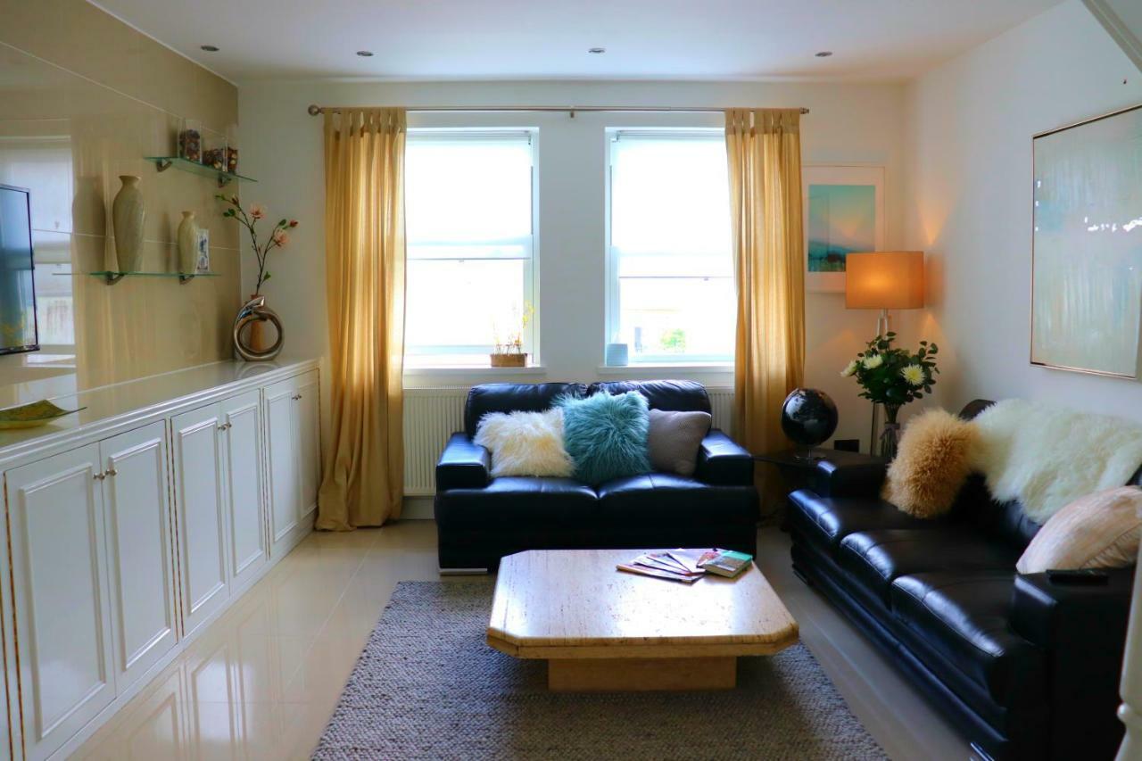 Fulham Chelsea Penthouse Apartment *