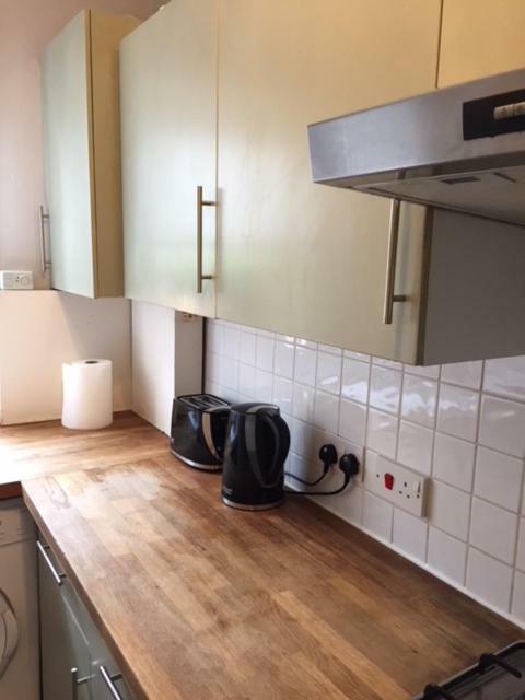 Appartement Perfect 2 Bedroom Flat Shepherds Bush W12 Londen
