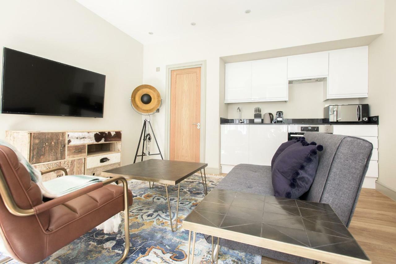 The Mayfair Parade - Trendy 1bdr Leilighet *