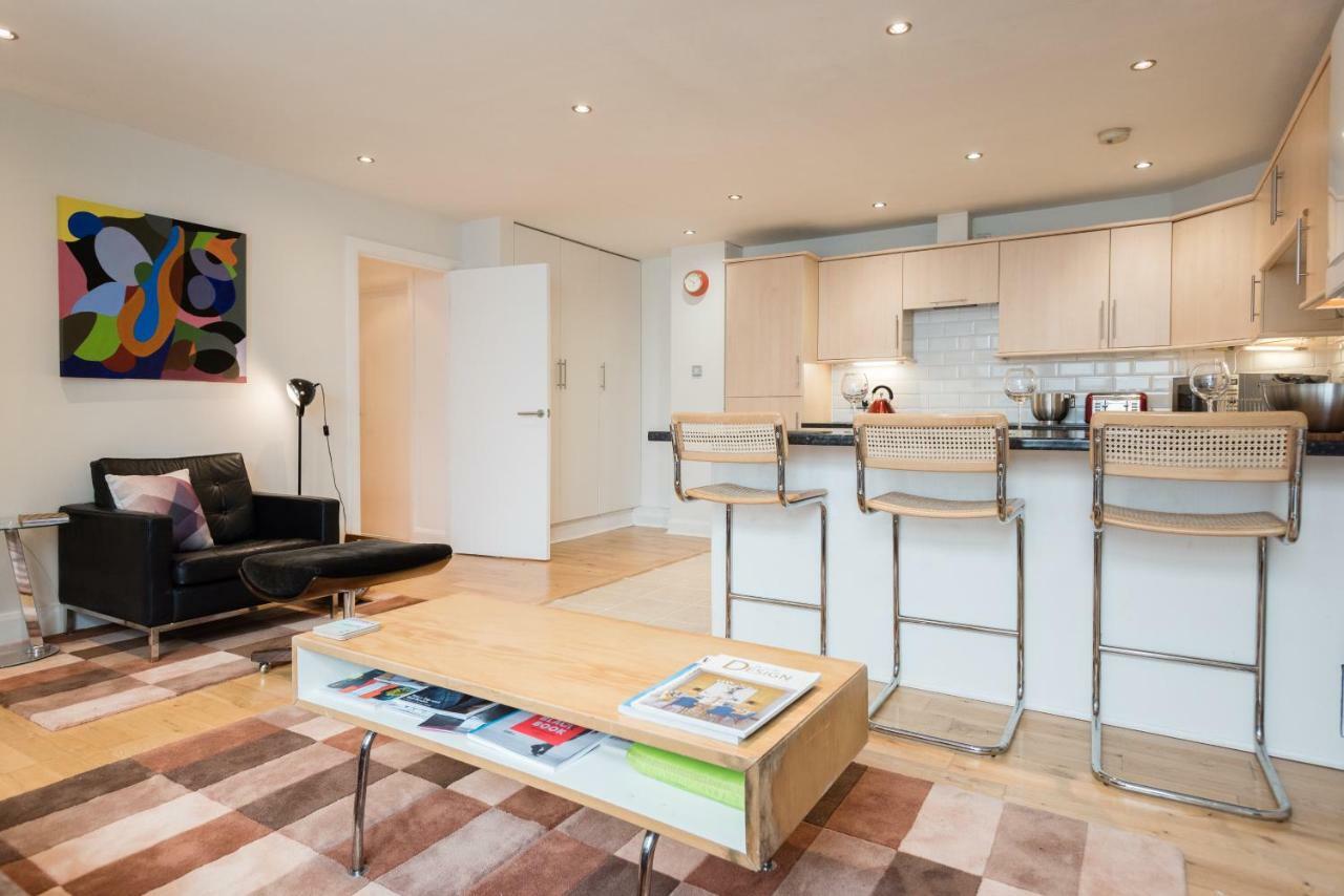 With Parking Near Waterloo & St Thomas & Big Ben & Parliament Appartement *