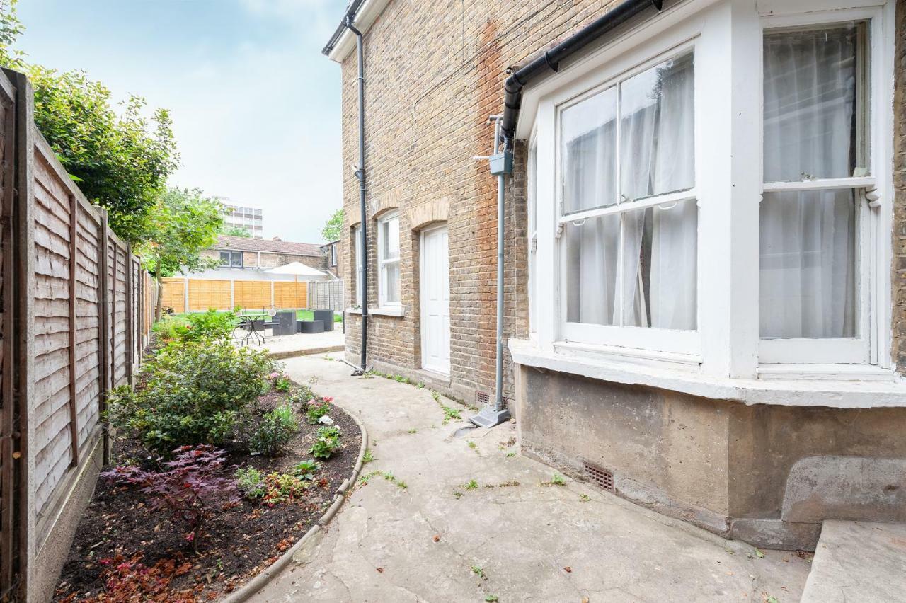 Clova House Londen