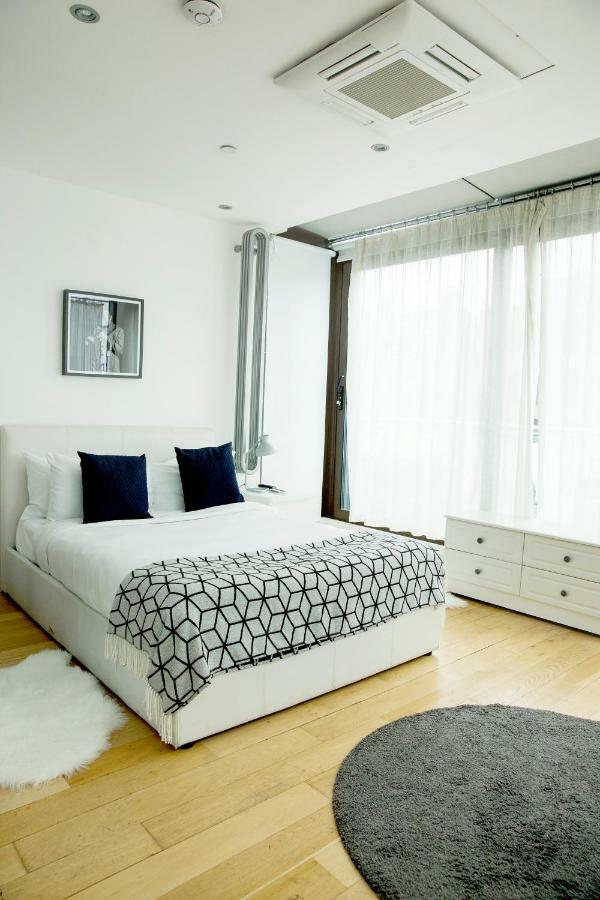 The Holborn Lights - Modern 3Bdr Home With Rooftop Terrace & Garage *