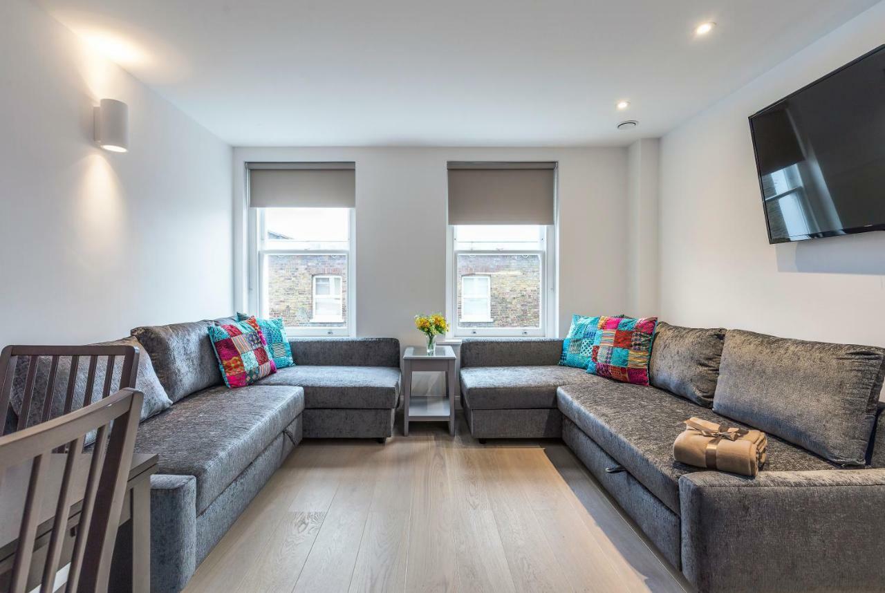 Charles Dickens, Tate Modern Appartement Londen