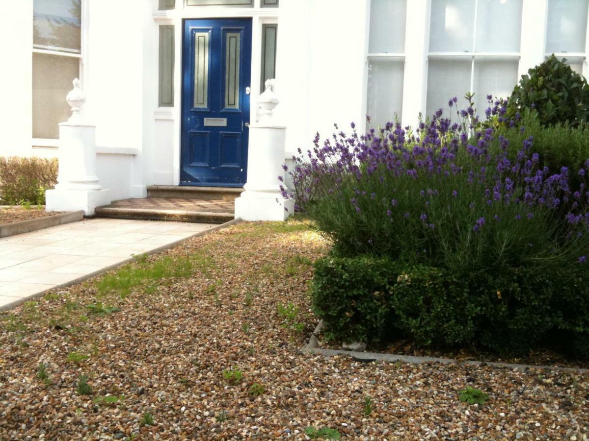 Clapham Common Abode Homestay London