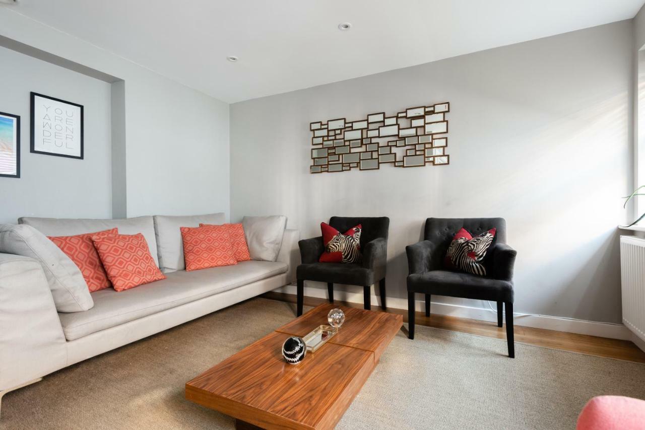 The Norfolk Maisonette - Lovely 4bdr Mews Appartement Londen