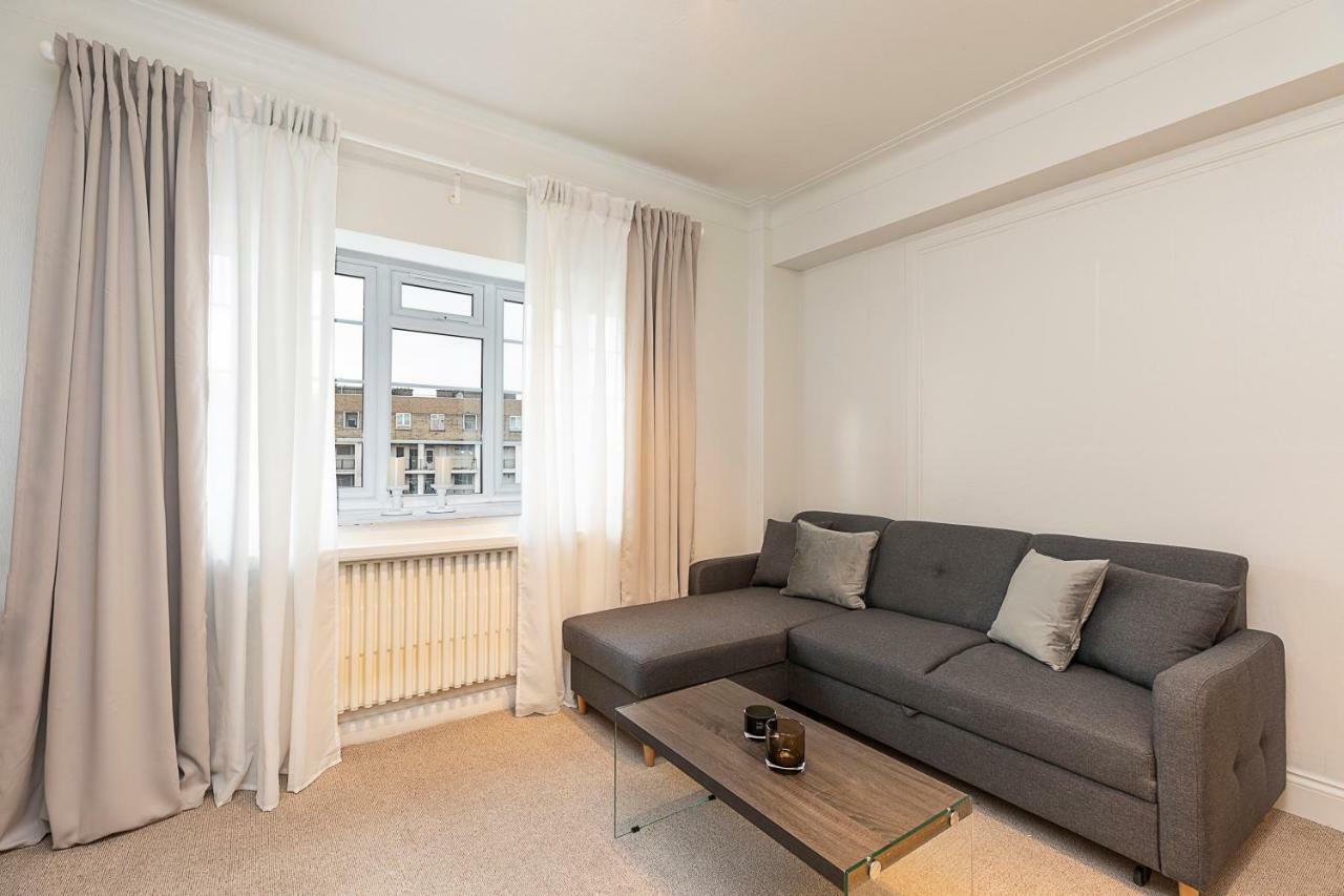 Grand Swiss Apartment London