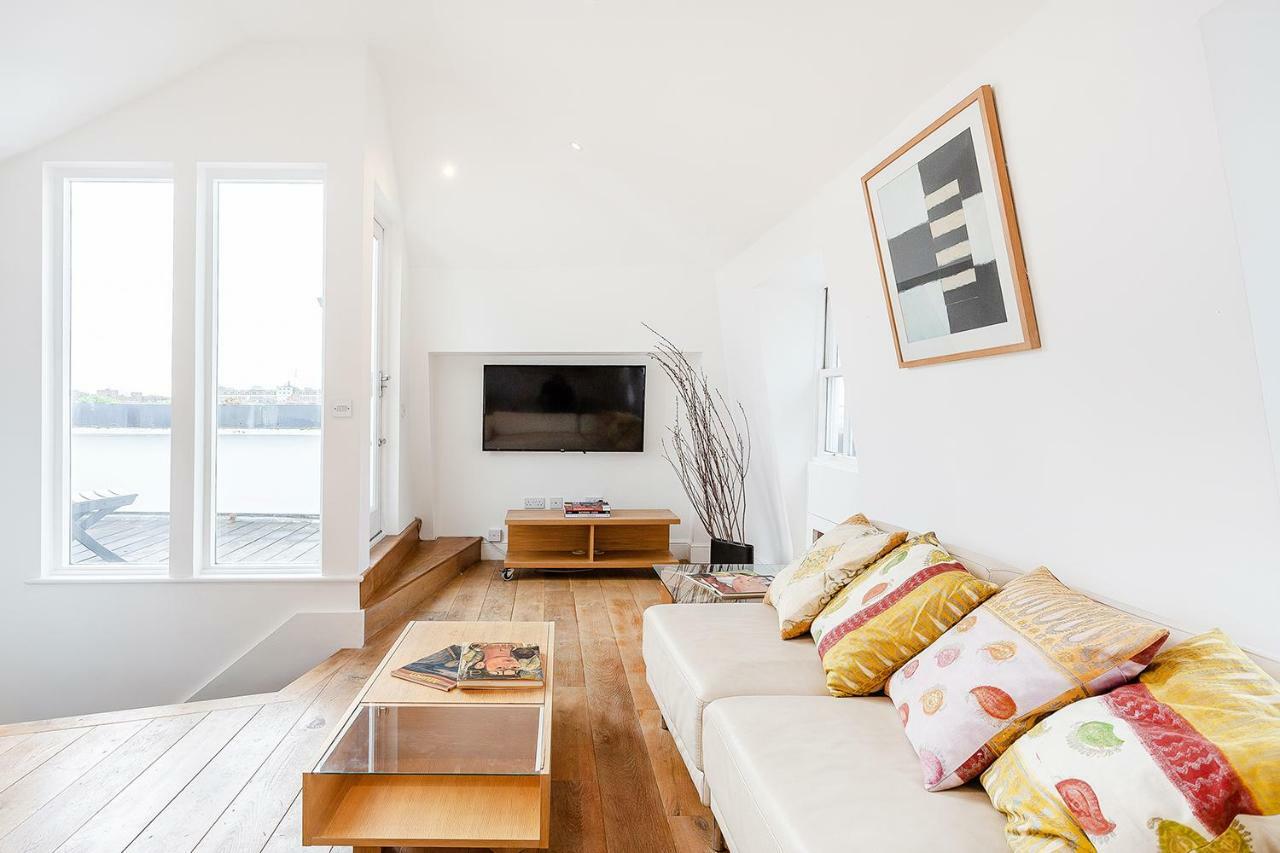 Beautiful 2 Bedrooms In Knightsbridge Apartment
