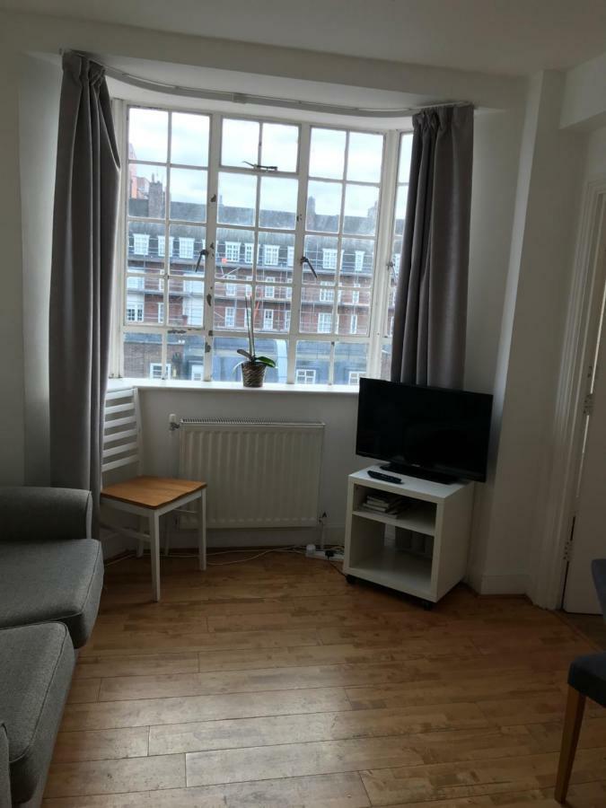 Apartment Sloane Avenue London