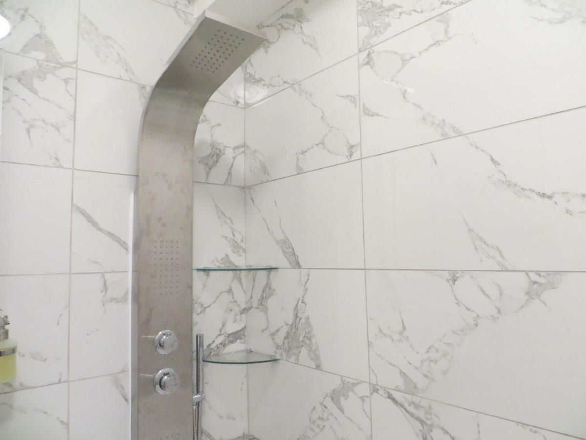 Flat 25 Dudley Court Leilighet London