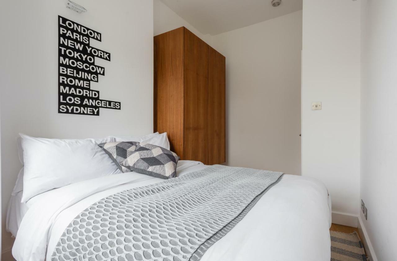 0m² 3 Slaapkamer, 1 Privé Badkamer In Notting Hill Londen