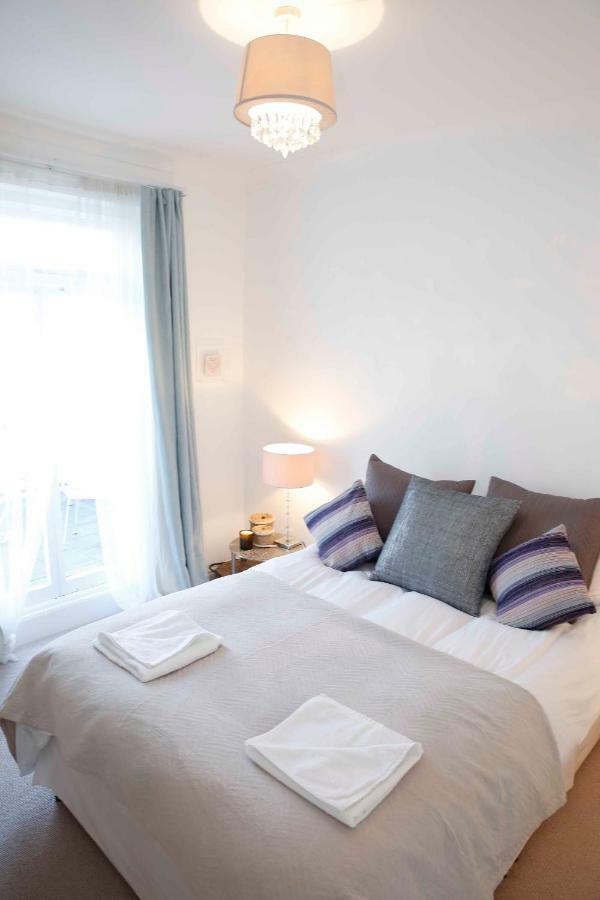 Beautiful One Bedroom Walking Distance To Paddington And Hyde Park * London