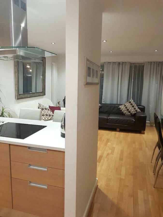 London Apartments *