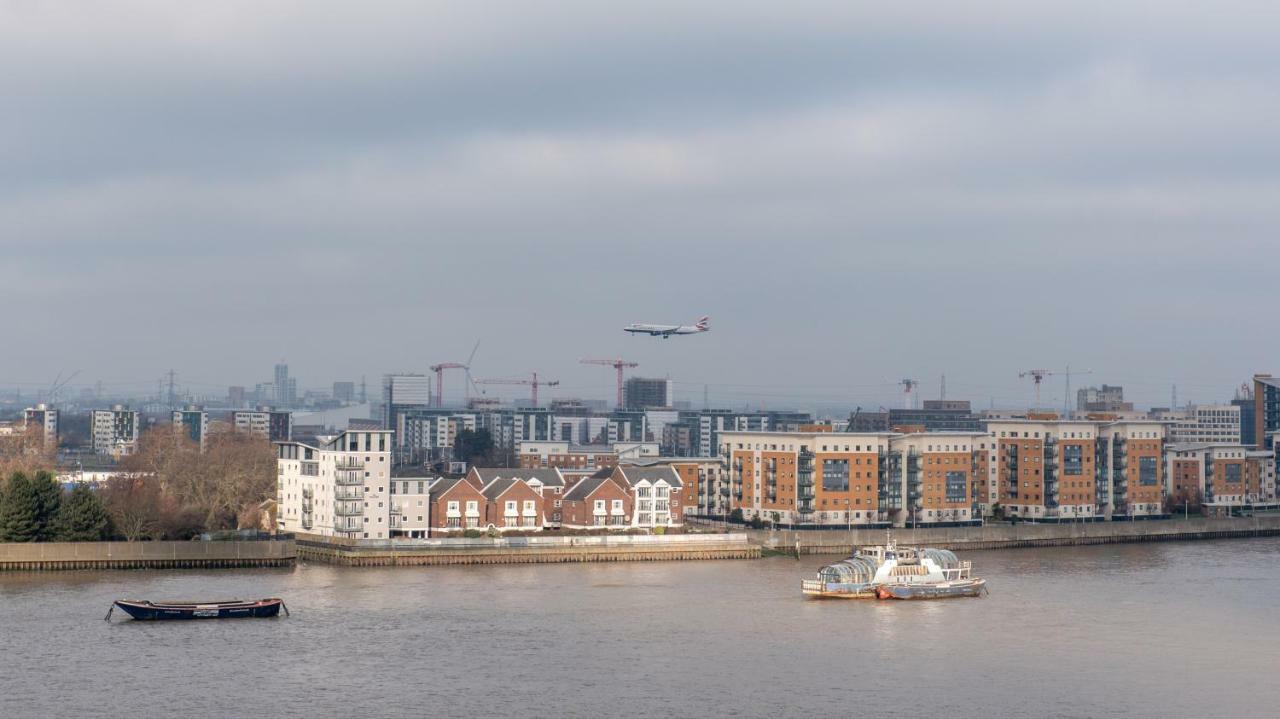 Lt Riverview East Greenwich Apartment *