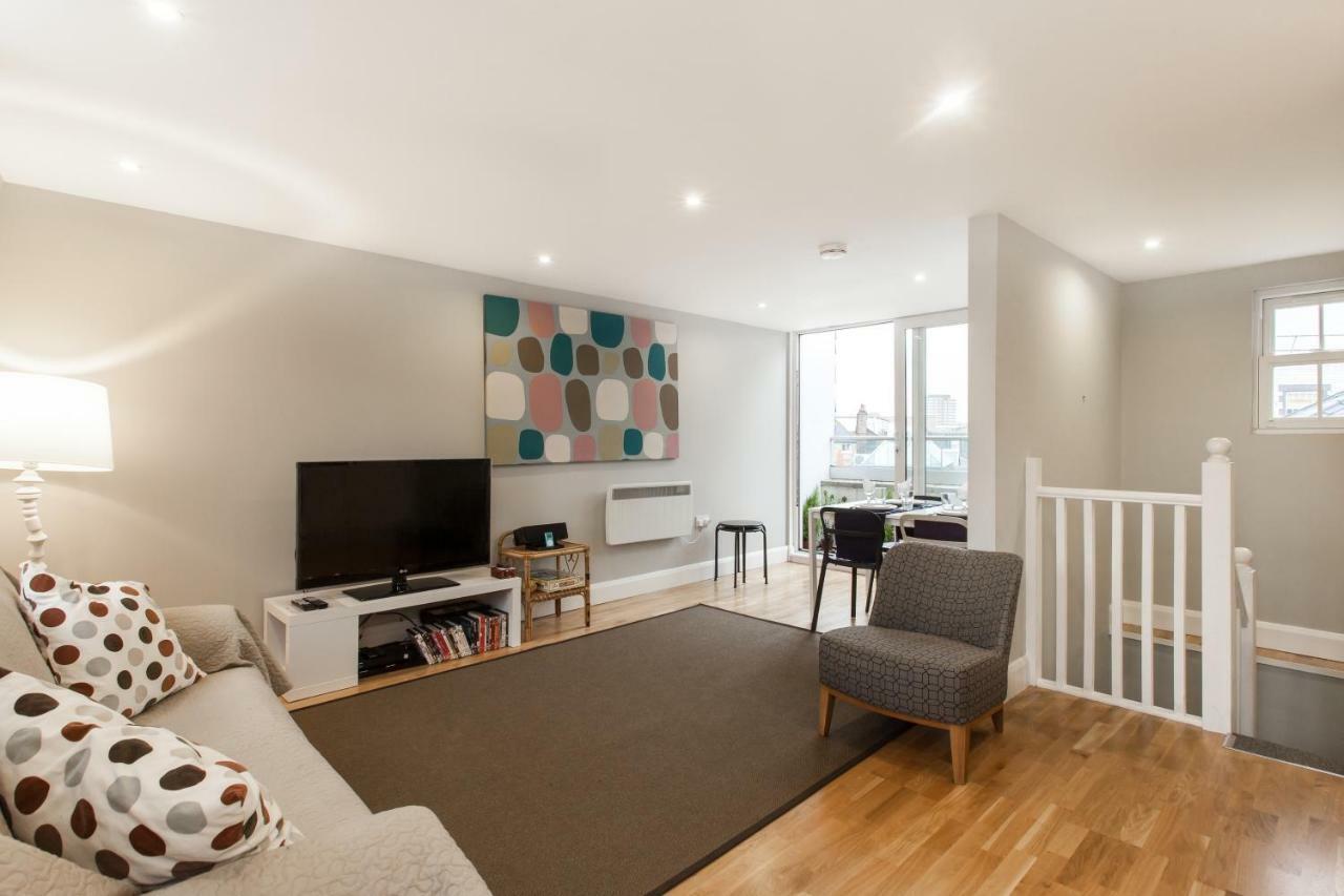 Trendy 2 Bedroom In Vibrant Shoreditch, Zone 1 Free Wifi - Sleeps 4+2 Leilighet London