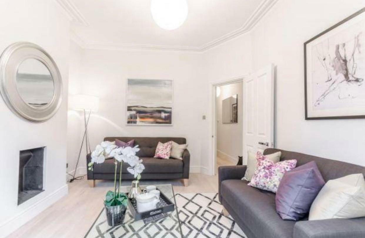 Holiday Apartment *