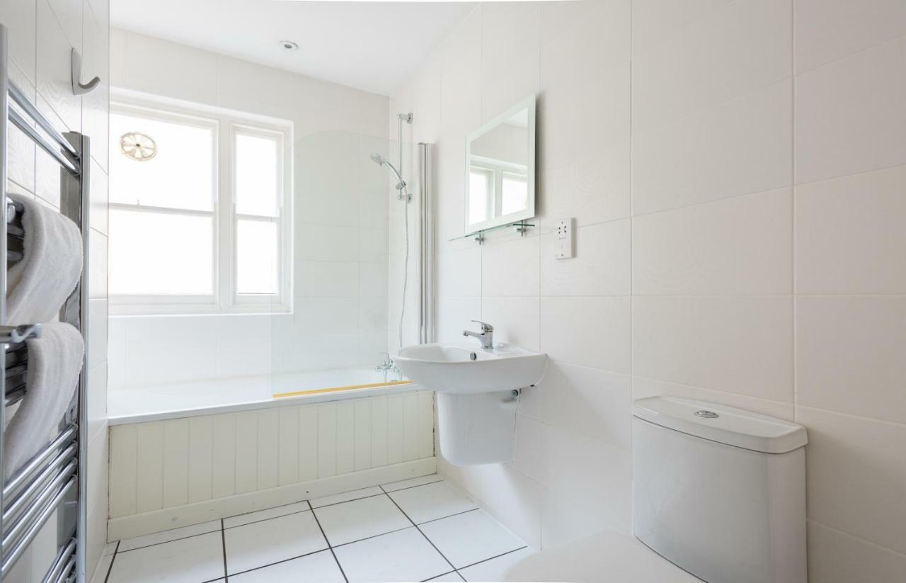 Apartamento The Kensington Palace Mews - Bright & Modern 6bdr House With Garage Londres