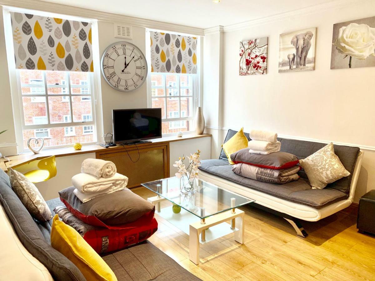Apartment Holiday *