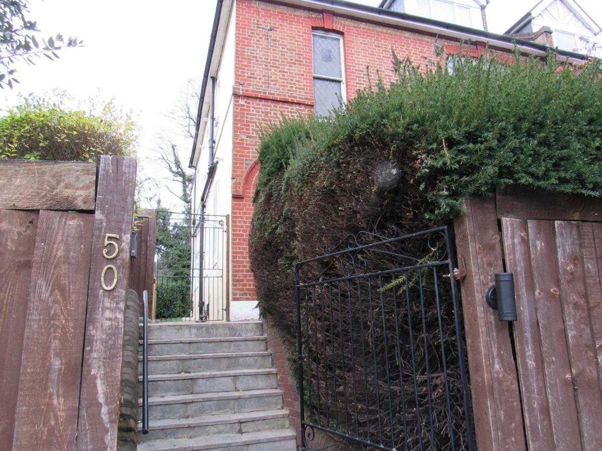 Guest house Fifty 3*