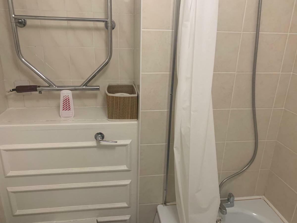 Apartment Sloane Avenue