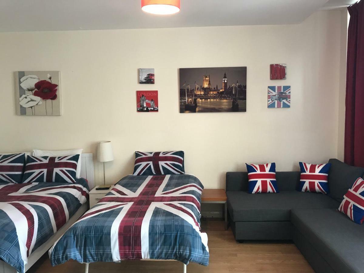 Metro Central Heights Ap256 Apartment *