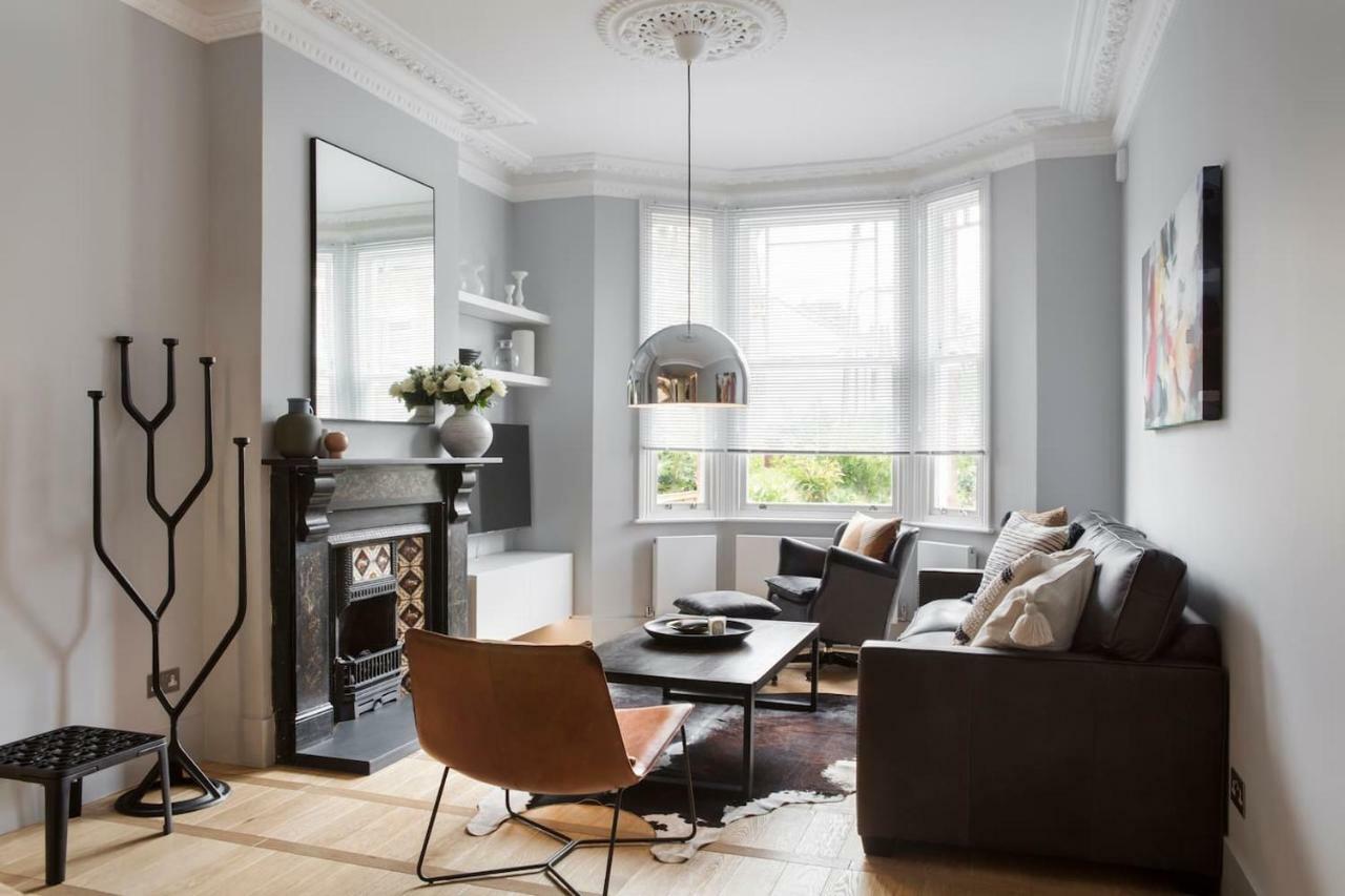 Contemporary Boutique *
