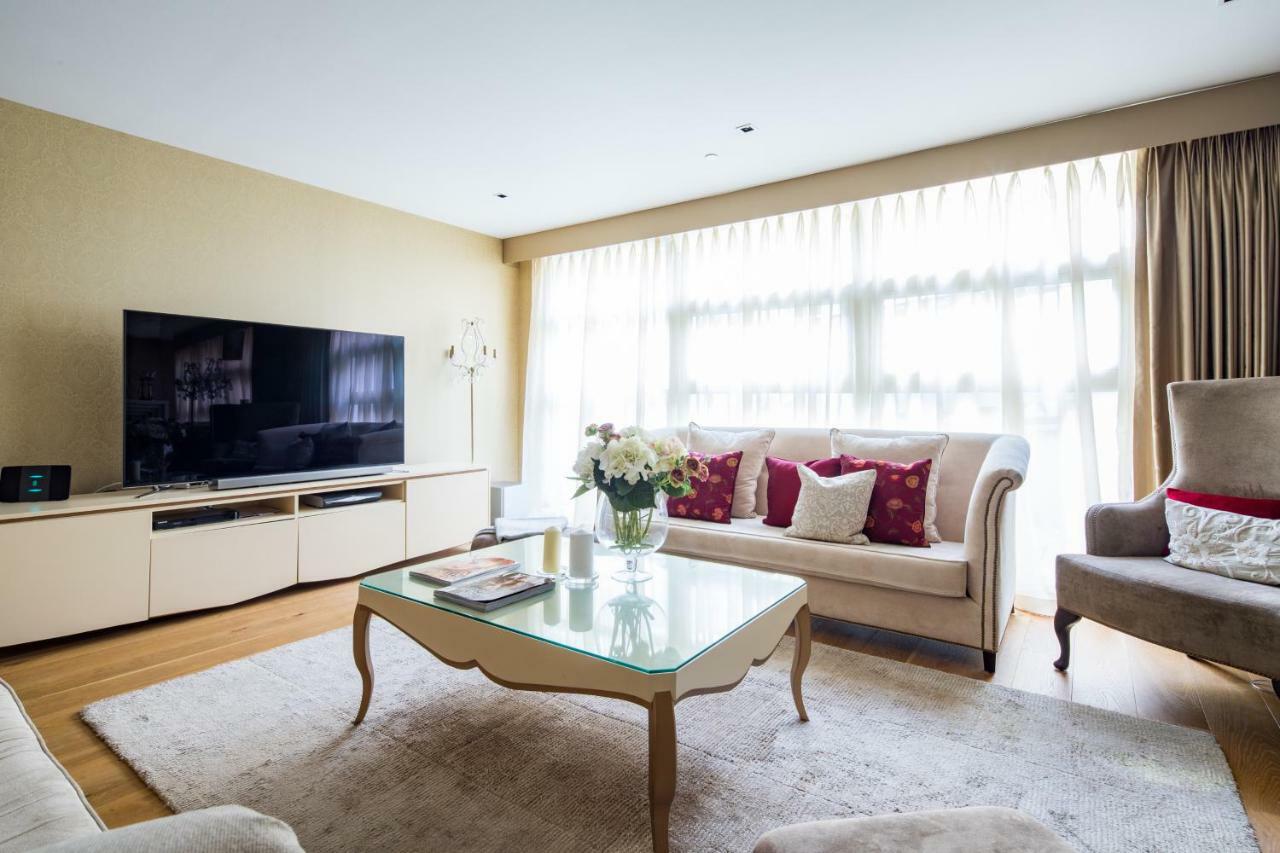 Hyde Park Luxe Apartment *
