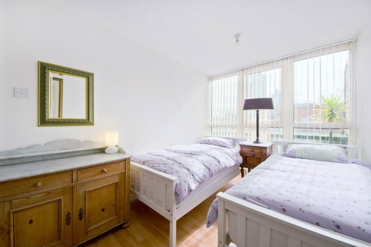 2 Bed Apartment *