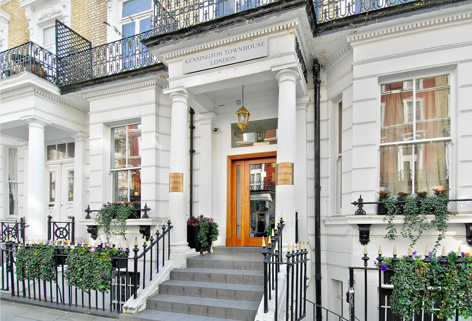 Dreamtel Kensington 3* London