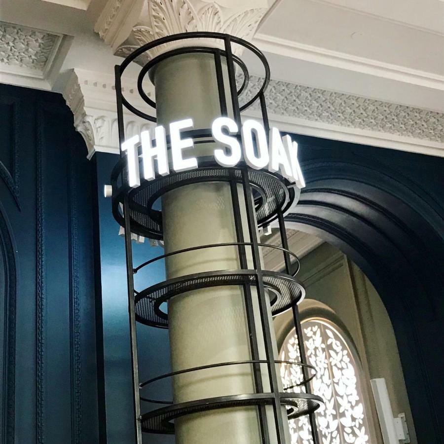 The Clermont London, Victoria Hotel